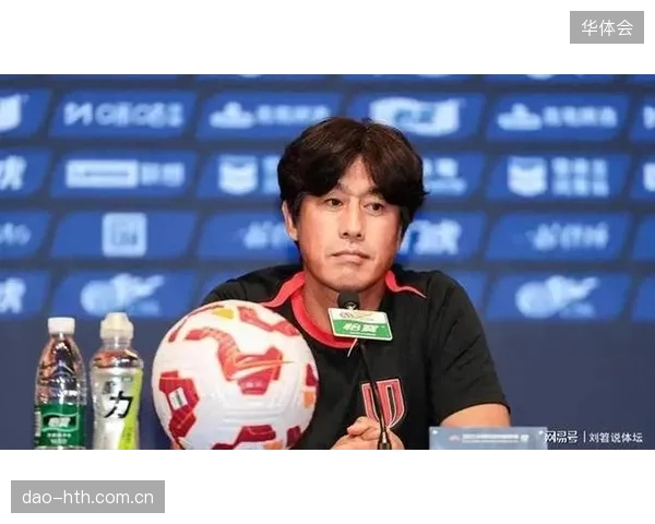 新帅徐正源激活辽宁铁人全队体能,高强度跑动成为球队反弹的关键战术变量。 新帅徐正源激活辽宁铁人全队体能,高强度跑动成为球队反弹的关键战术变量。